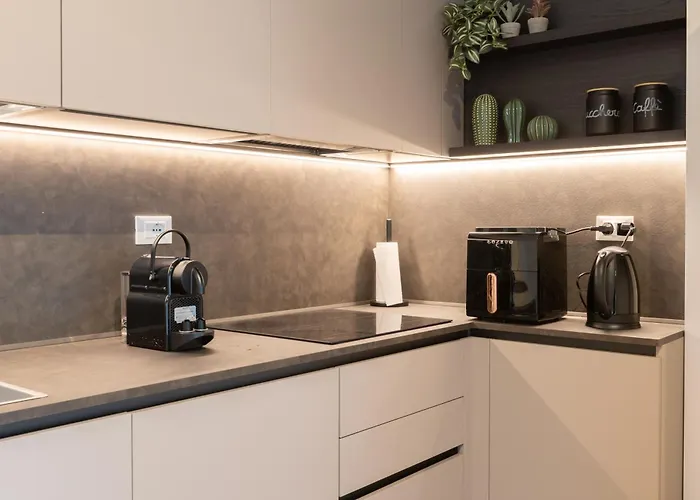 Via Ghiberti Stazione 50 Апартаменти